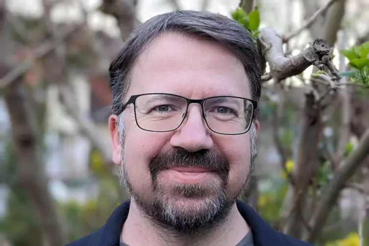 G&uuml;nther Sch&ouml;n