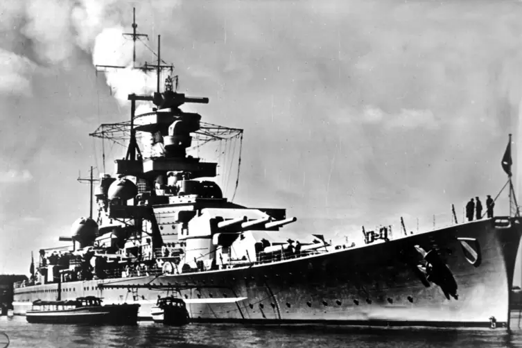 Von 1968 Besatzungsmitgliedern der &bdquo;Scharnhorst&ldquo; &uuml;berlebten nur 36 Mann.