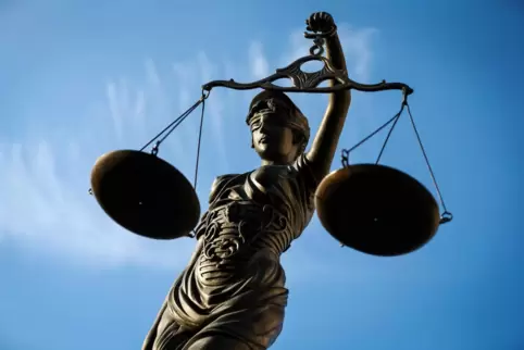 Inwieweit die Anklage der Staatsanwaltschaft zutrifft, muss nun der Richter prüfen und entscheiden. die 