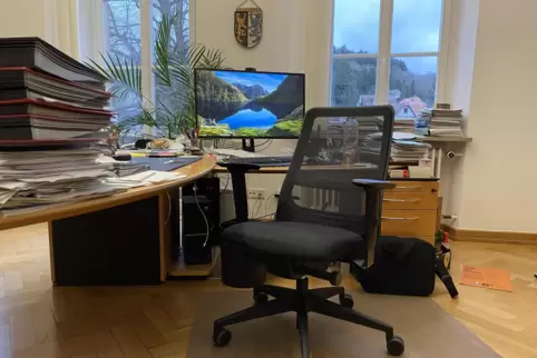 Das Büro von Landrat Otto Rubly. Bislang gibt es drei Bewerber um dessen Nachfolge.