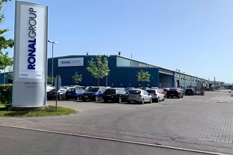 Von der Schlie&szlig;ung des Ronal-Werks in Landau sind 500 Besch&auml;ftigte betroffen. 