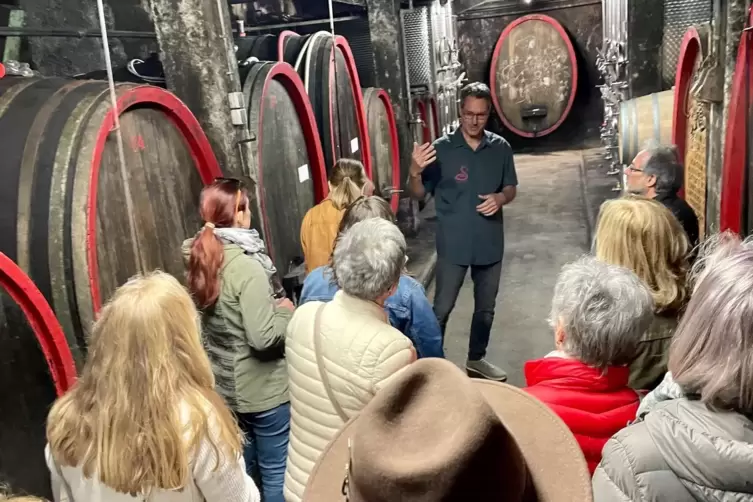 Auf dem Tourplan: Besuch im Weingut Schwan.