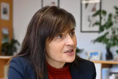Bei manchen Themen muss man dicke Bretter bohren“: Verbandsbürgermeisterin Gabriele Flach. 