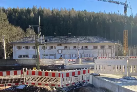 Der Bahnhof Pirmasens-Nord auf der Biebermühle ist derzeit eine große Baustelle.
