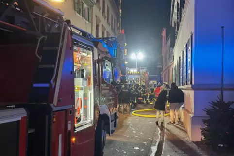 An dem Gebäude entstand ein Sachschaden von rund 100.000 Euro.