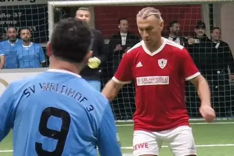 Ballkünstler: Ex-Fußballprofi Fatih Ceylan. 