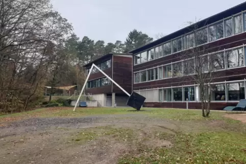 Dieser Teil des Schulhofs des Reichswald-Gymnasiums in Ramstein-Miesenbach soll umgestaltet werden. 