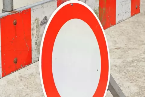 Die Bayreuther Straße wird für voraussichtlich fünf Wochen einseitig gesperrt. 