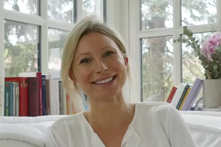 Isabel Asaro schreibt alle zwei Wochen ihre Kolumne &bdquo;Beziehungskiste&ldquo; in der RHEINPFALZ am SONNTAG.