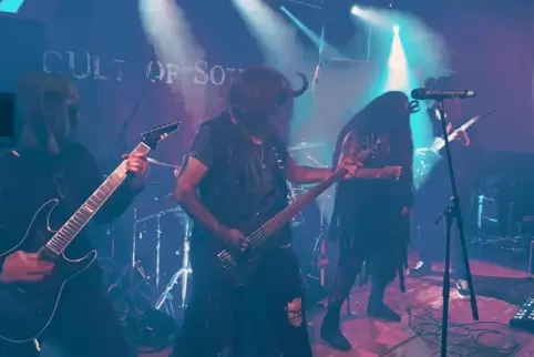 m Vorjahr spielte die maskierte Band Cult of Soteira. 