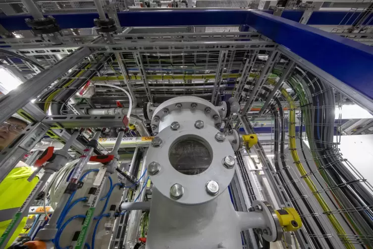 Vor Ort soll Lithium aus dem Thermalwasser geholt werden. Die Aufbereitung erfolgt dann in einem Spezialwerk in Hoechst. 