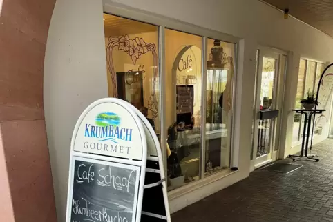 Das Café Schaaf in der Brunnenpassage zwischen Hauptstraße und Dierbachweg hat wieder geöffnet. 