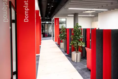 Schon weitgehend eingerichtet: neuer Standort in der Postgalerie. 