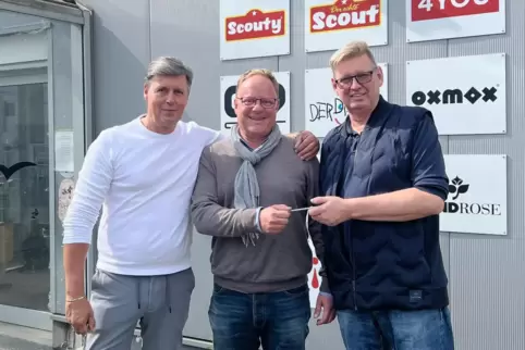 Überzeugt vom Standort Frankenthal: Southbag-Inhaber Stephan von Dall’Armi (links) und Ranzenfee-Chef Markus Stratmann (rechts) 