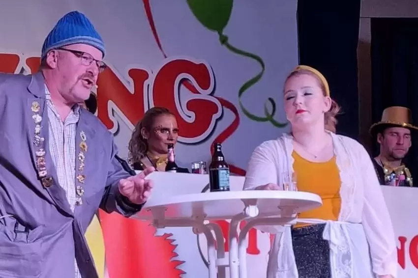 Vater-Tochter-Duo: Das Zwiegespräch von Thorsten Kaul und Mandy Meitzler erntete viele Lacher.