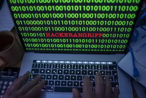 Schadsoftware im städtischen System: Landeskriminalamt ermittelt nach Angriff auf Speyerer Schulen. Schadsoftware im städtischen System: Landeskriminalamt ermittelt nach Angriff auf Speyerer Schulen.