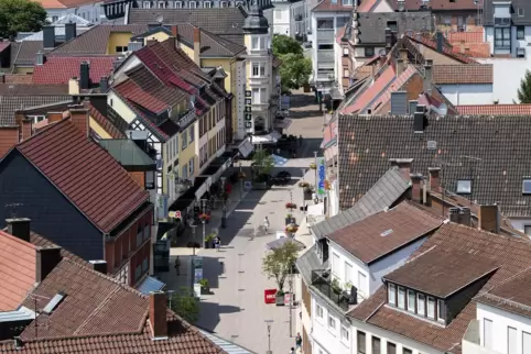 Die Politiker sollten sich stärker um die Innenstadt kümmern, sonst „wird es früher oder später keinen innerstädtischen Einzelha Die Politiker sollten sich stärker um die Innenstadt kümmern, sonst „wird es früher oder später keinen innerstädtischen Einzelha