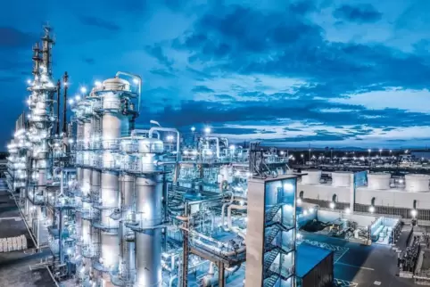„Ehrgeizige“ Pläne für die Ausschüttung an die BASF-Aktionäre: Acetylen-Anlage im Stammwerk in Ludwigshafen. 