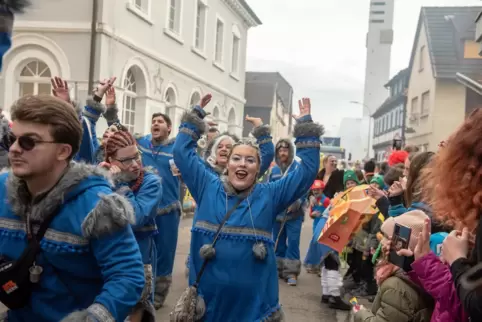 Die Eischeens beim Umzug 2024.