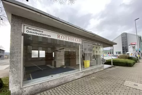 Das Häuschen am Parkplatz wird nicht mehr genutzt. 