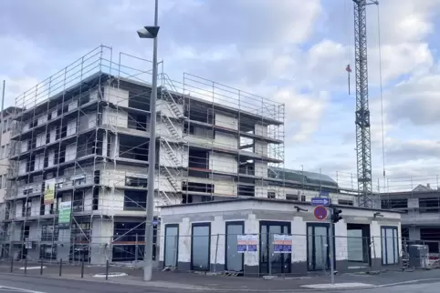 Noch im Januar soll der Innenausbau in dem Gebäudekomplex auf dem früheren Kaufhallengelände losgehen. 