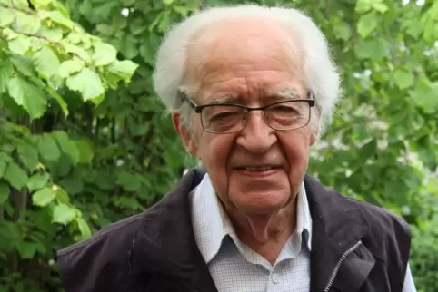 Theo Arnold war 70 Jahre Organist in verschiedenen Kirchen.