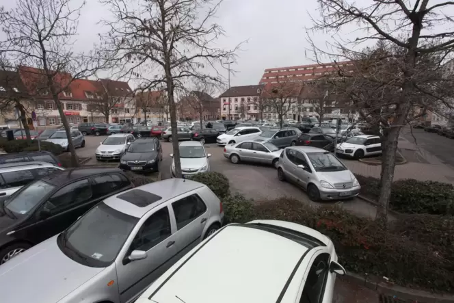 Der Weißquartierplatz sollte umgestaltet werden – aber wie? Der Weißquartierplatz sollte umgestaltet werden – aber wie?