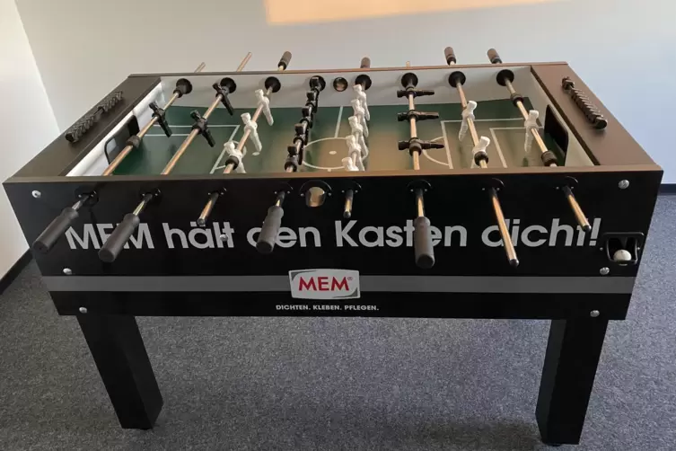 Wenn der Kopf frei werden muss, ist die Motorik gefragt: Au&szlig;er Tisch-Kicker wird bei der Gisbo auch mal Tischtennis gespielt.