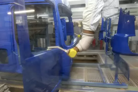 Die Lackiertechnik im Lkw-Werk in Wörth soll weiter modernisiert werden. 