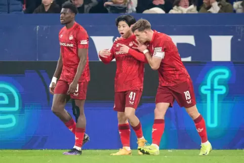 Das magische Dreieck des 1. FC Kaiserslautern bleibt bestehen: Ragnar Ache, Daisuke Yokota und Daniel Hanslik (von links) erziel