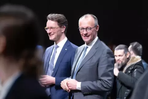 Vertrauen zerstört: CDU-Chef Merz (rechts) neben NRW-Ministerpräsident Wüst.