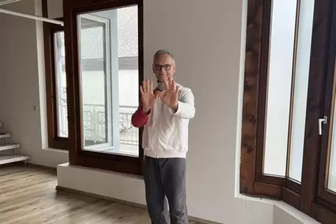 Roland Lörracher eröffnet seine WingTsun-Schule in der City-Passage.