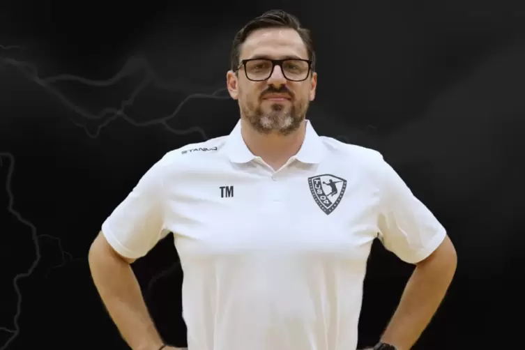 Vom Nothelfer zur Dansenberger Dauerlösung: Theodoros Megalooikonomou. 