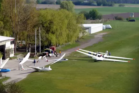 Der Flugplatz in Dannstadt war das Ziel von Einbrechern.