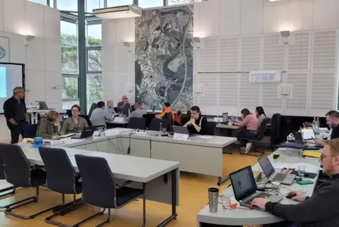 Stresstest bestanden: der Verwaltungsstab der Verbandsgemeinde Rheinauen. 