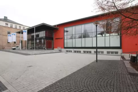Rund um die Stadthalle ist am Samstag mit Verkehrsbehinderungen zu rechnen. 