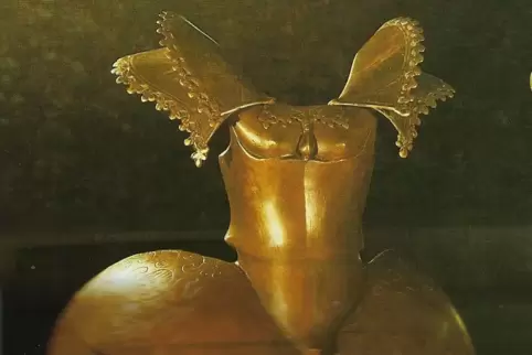Ein Porträtbild der Pfalzgräfin ist nicht überliefert. Bildhauer Gernot Rumpf schuf dieses bronzene Kleid für den Lauterer Barba