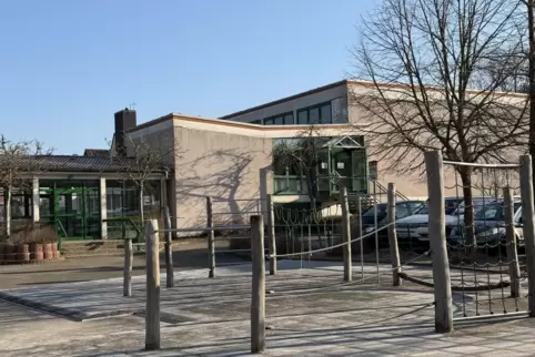 Die Turnhalle der Mozartschule soll abgerissen und neu gebaut werden.