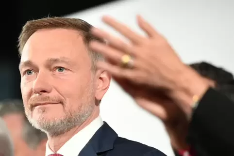 FDP-Chef Christian Lindner hat seinen Rücktritt angekündigt. 