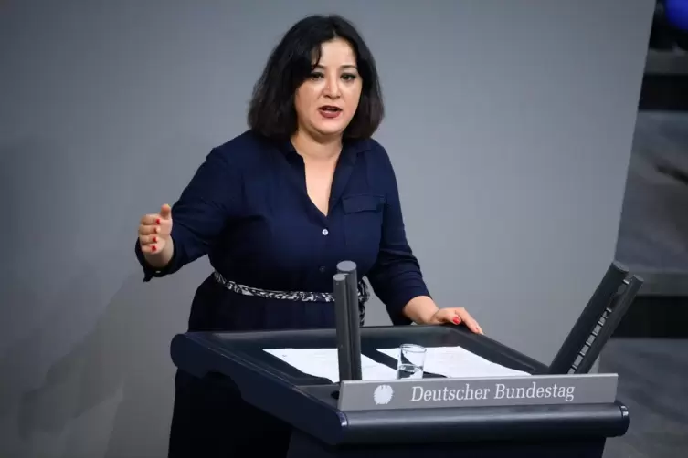 Weiter im Parlament: G&ouml;kay Akbulut f&uuml;r die Linken.