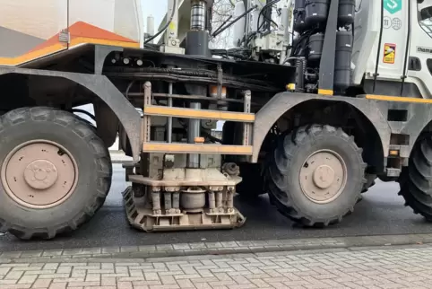 Wenn die Platte sitzt, schwebt der ganze Truck. 