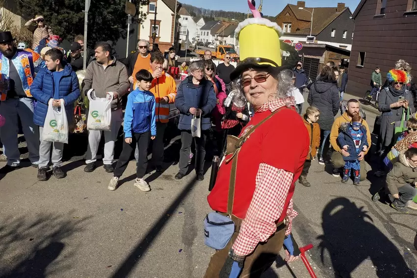 Fasnachtsumzug am Rosenmontag in Schönenberg-Kübelberg.