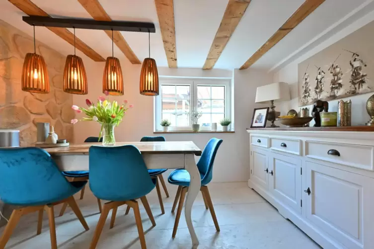 K&uuml;che und Essbereich werden von der Warmluftheizung im Wohnzimmer mitgeheizt.