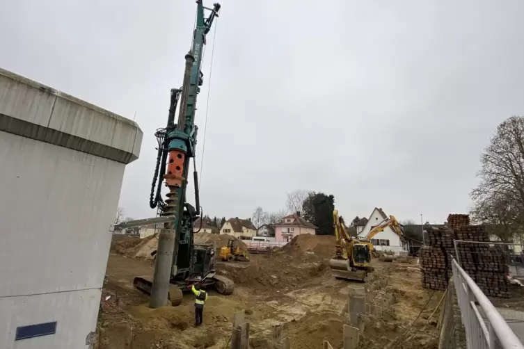 Bauarbeiten an der Klinik. 