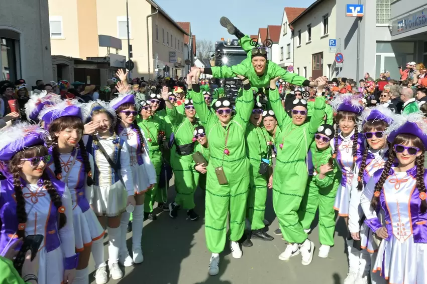 Zu Gast bei den Nachbarn: die Wasserhinkle aus Altrip.