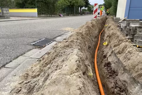 Die Leipziger Straße in Bobenheim-Roxheim gehörte im vergangenen Sommer zu den ersten Straßen, in denen Glasfaserkabel gelegt wu