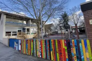 Eine Idee ist, die Kita Arche Kunterbunt zu renovieren. Eine Idee ist, die Kita Arche Kunterbunt zu renovieren.