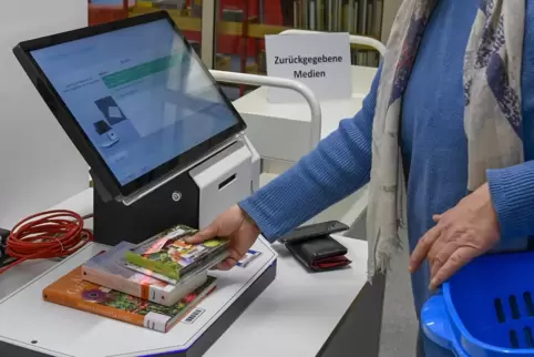 Die Frankenthaler Bibliothek hat sie schon eingeführt, die digitale Selbstausleihe. 