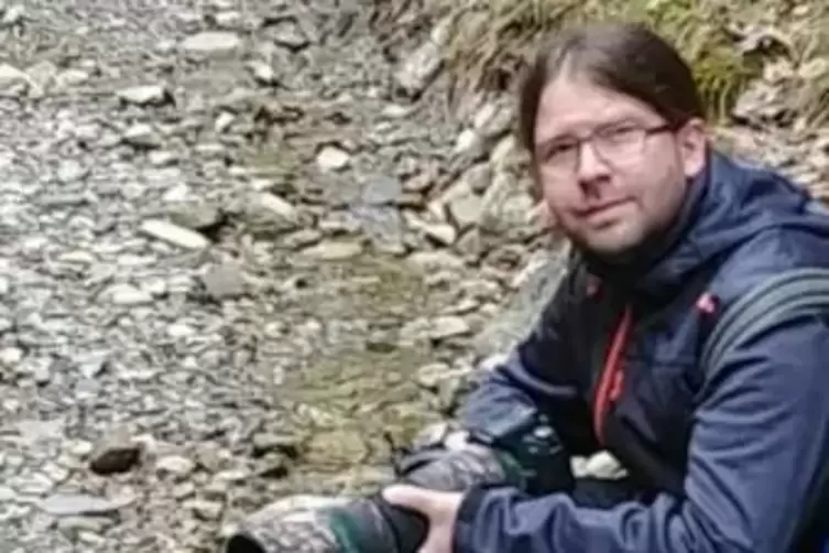 Hobby-Ornithologe Julian Debus beobachtet seltene Vogelarten im Donnersbergkreis. 
