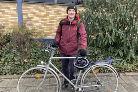 Jake Prstec hat das Radfahren zu Hause noch geübt, bevor er ans Carl-Bosch-Gymnasium kam. 